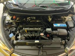 https://img.olx.com.br/thumbs256x256/26/263693566174172.jpg