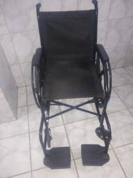 Título do anúncio: Cadeira de Rodas Dobrável de Pneu Maciço 
