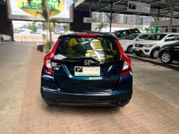 https://img.olx.com.br/thumbs256x256/26/266662632382992.jpg