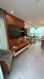 https://img.olx.com.br/thumbs256x256/26/267577155992368.jpg