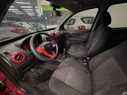 https://img.olx.com.br/thumbs256x256/26/267683043470232.jpg