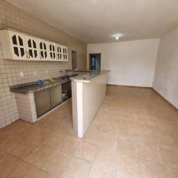 https://img.olx.com.br/thumbs256x256/26/268522402100140.jpg