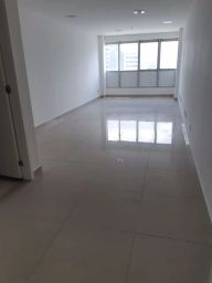 https://img.olx.com.br/thumbs256x256/26/268568641656385.jpg