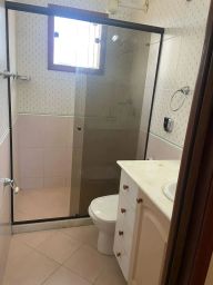 https://img.olx.com.br/thumbs256x256/26/268574400269422.jpg