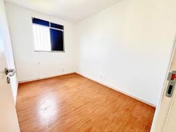 https://img.olx.com.br/thumbs256x256/26/269567766392180.jpg