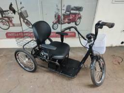 Título do anúncio: Triciclo Elétrico Idoso Deficiente Cadeirante Usado Barato Promoção