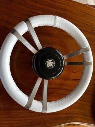 https://img.olx.com.br/thumbs256x256/27/271521619917250.jpg