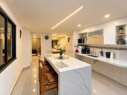 https://img.olx.com.br/thumbs256x256/27/271620327259740.jpg