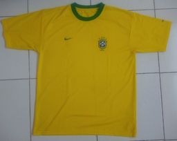 Título do anúncio: Camisa Brasil seleção Nike 4 estrelas antiga