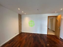 https://img.olx.com.br/thumbs256x256/27/272527863628641.jpg