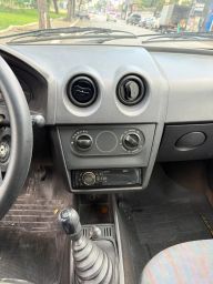 https://img.olx.com.br/thumbs256x256/27/272679213944621.jpg