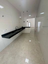 https://img.olx.com.br/thumbs256x256/27/273561637044313.jpg