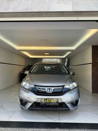 https://img.olx.com.br/thumbs256x256/27/273611078279737.jpg