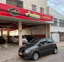 https://img.olx.com.br/thumbs256x256/27/273636426008170.jpg