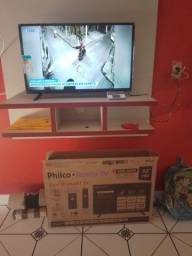 Título do anúncio: TV Smart 32 HD Philco na caixa 