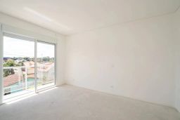 https://img.olx.com.br/thumbs256x256/27/275530289074017.jpg