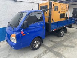 https://img.olx.com.br/thumbs256x256/27/275535620068567.jpg