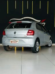 https://img.olx.com.br/thumbs256x256/27/275544467135558.jpg