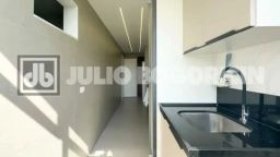 https://img.olx.com.br/thumbs256x256/27/275572163740569.jpg
