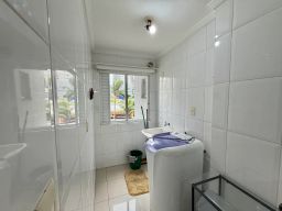 https://img.olx.com.br/thumbs256x256/27/275618645987535.jpg