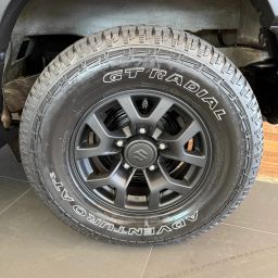 https://img.olx.com.br/thumbs256x256/27/275676568433134.jpg