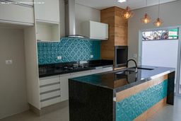 Título do anúncio: Casa em Condomínio para Venda em Álvares Machado, Residencial Valência I, 3 dormitórios, 1