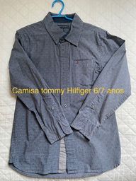 Título do anúncio: Camisa Tommy Hilfiger tamanho 6/7 anos