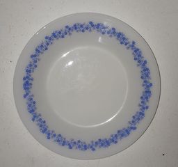 Título do anúncio: Prato Fundo Termo Rey vidro leitoso flores azuis 21,5 cm.