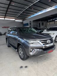 https://img.olx.com.br/thumbs256x256/27/277645178150432.jpg