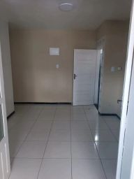 https://img.olx.com.br/thumbs256x256/27/278564283842466.jpg