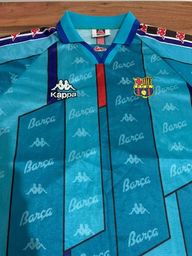 Título do anúncio: Camisa Barcelona (G) N°2 Ano 1996/1997 - Ronaldo 