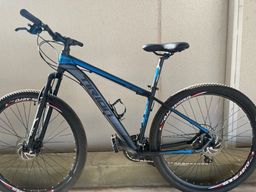 Título do anúncio: Bicicleta  Mtb Aro 29 21/17 Preto Fosco-Azul- C  Xtreme