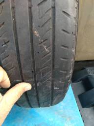 Título do anúncio: Par pneus Dunlop usados 225/65/17