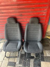 https://img.olx.com.br/thumbs256x256/28/281581255776595.jpg
