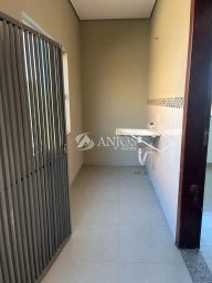 https://img.olx.com.br/thumbs256x256/28/281598040722368.jpg