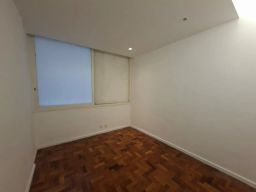 https://img.olx.com.br/thumbs256x256/28/281663567290683.jpg