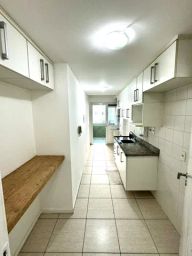 https://img.olx.com.br/thumbs256x256/28/282484749518133.jpg