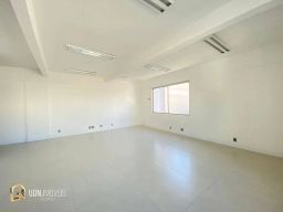 https://img.olx.com.br/thumbs256x256/28/282576284797567.jpg