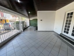 https://img.olx.com.br/thumbs256x256/28/282686647562815.jpg