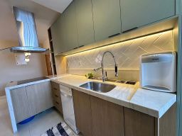 https://img.olx.com.br/thumbs256x256/28/283533285231647.jpg