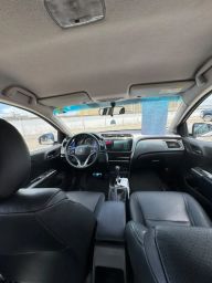 https://img.olx.com.br/thumbs256x256/28/283681817281386.jpg