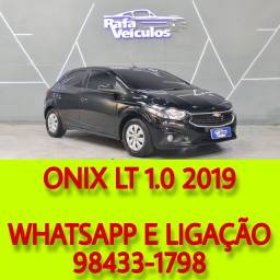 Título do anúncio: Onix 2019 LT 1.0 FLEX falar com Igor na Rafa Veiculos day89?*