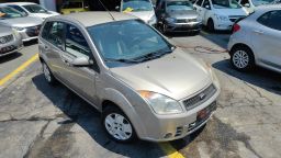 https://img.olx.com.br/thumbs256x256/28/284664085989444.jpg