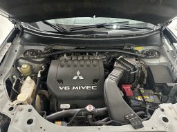 https://img.olx.com.br/thumbs256x256/28/284686197699745.jpg