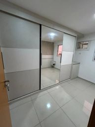 https://img.olx.com.br/thumbs256x256/28/285570341328075.jpg