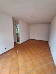 https://img.olx.com.br/thumbs256x256/28/285574404404804.jpg