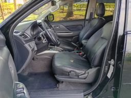 https://img.olx.com.br/thumbs256x256/28/285690095501863.jpg