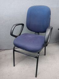 Título do anúncio: Cadeira Diretor com Espuma Injetada - 16 Unidades Disponíveis