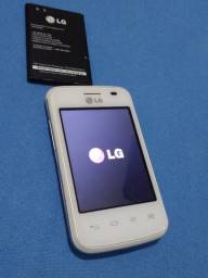 Título do anúncio: 3Celular LG L1 optimus E475f branco (2014) 2 GBs, 3 chips, Android 4.1 + bateria extra