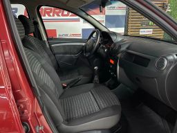https://img.olx.com.br/thumbs256x256/28/286540887167714.jpg